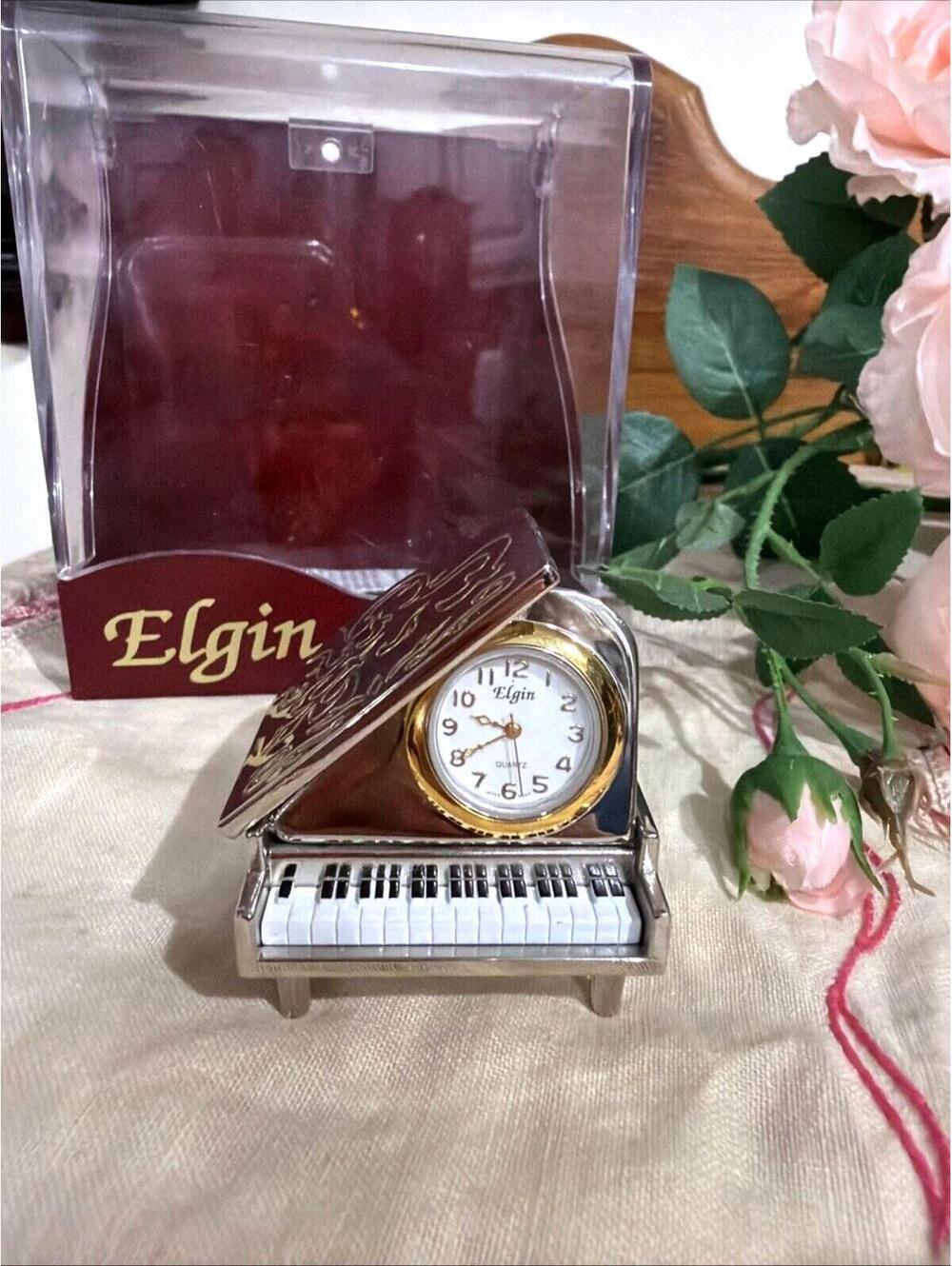 Vintage Elgin Miniature Grand Piano Desk Clock New In package Music Symphony